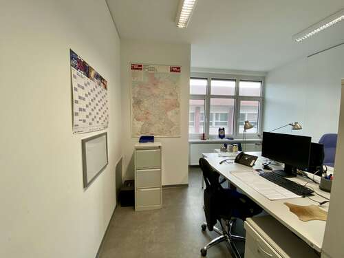 Foto - Büro in Ludwigshafen 1.600,00 € 197 m²