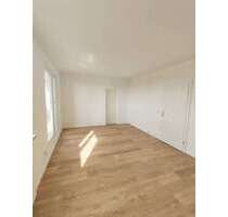 Wohnung zum Mieten in Halle 850,00 € 119 m²