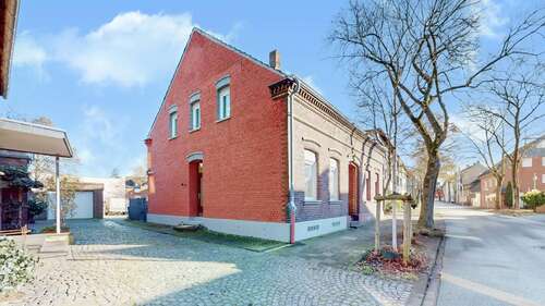 Foto - Haus zum Kaufen in Duisburg 200.000,00 € 71 m²