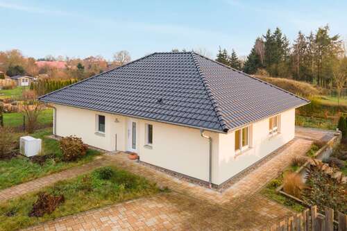 Foto - Haus zum Kaufen in Klosterdorf 520.000,00 € 134.8 m²