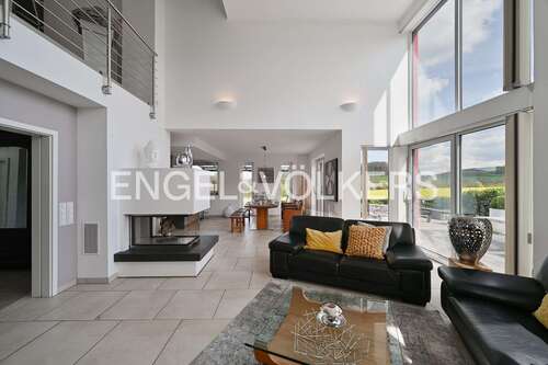 Foto - Haus zum Kaufen in Balve 770.000,00 € 243 m²