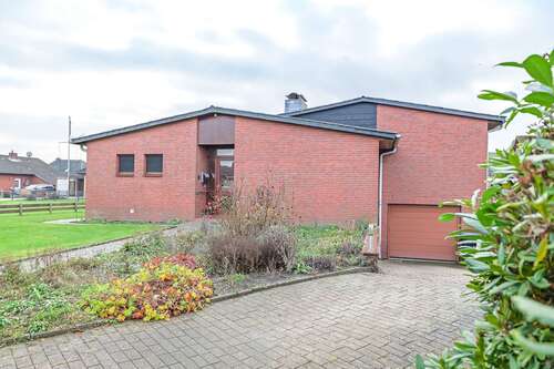 Foto - Haus zum Kaufen in Drochtersen 293.000,00 € 131.95 m²