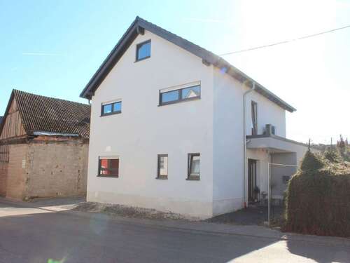 Foto - Haus zum Kaufen in Hadamar - Steinbach 489.000,00 € 180 m²