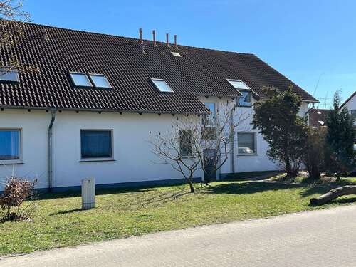 Foto - Wohnung zum Mieten in Bliesdorf 504,00 € 71.94 m²