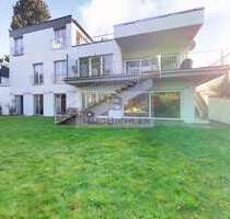 Haus zum Kaufen in Leverkusen 1.630.000,00 € 540 m²