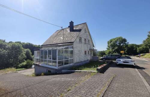 Foto - Haus zum Kaufen in Dreisbach 225.000,00 € 175 m²