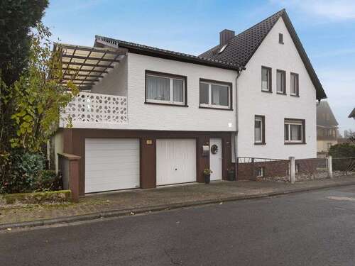 Foto - Haus zum Kaufen in Merenberg 380.000,00 € 183 m²