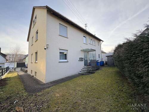 Foto - Haus zum Kaufen in Schwäbisch Gmünd 375.000,00 € 239 m²