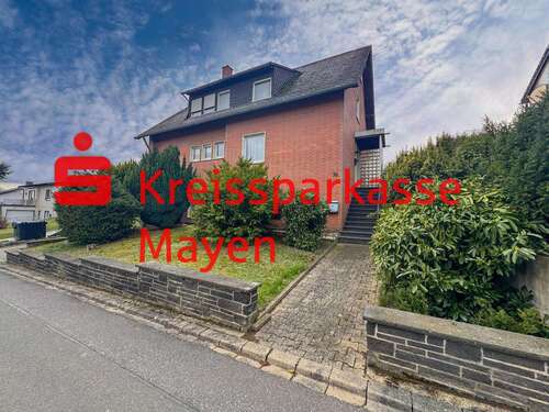 Foto - Haus zum Kaufen in Ettringen 350.000,00 € 160 m²