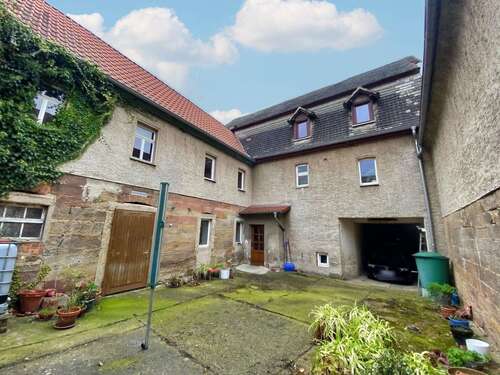 Foto - Haus zum Kaufen in Bad Bibra 85.000,00 € 225 m²