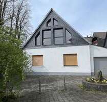 Haus zum Mieten in Breckerfeld 1.300,00 € 131 m²