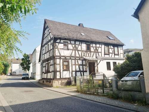 Foto - Haus zum Kaufen in Höhr-Grenzhausen 115.000,00 € 131 m²