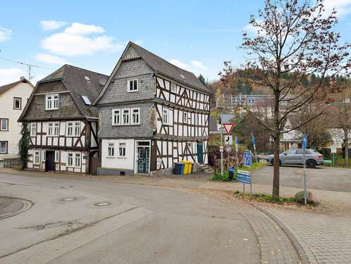 Foto - Haus zum Kaufen in Bad Laasphe 76.000,00 € 72.31 m²