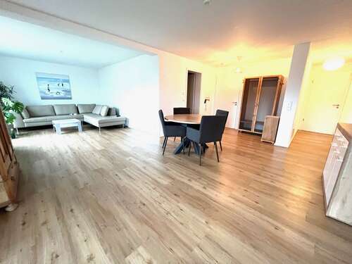 Foto - Wohnung zum Mieten in Hausen 1.200,00 € 109 m²