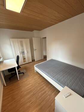 Foto - Wohnung zum Mieten in Stuttgart 490,00 € 11.31 m²