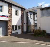 Büro in Waldsolms 1.250,00 € 185 m²