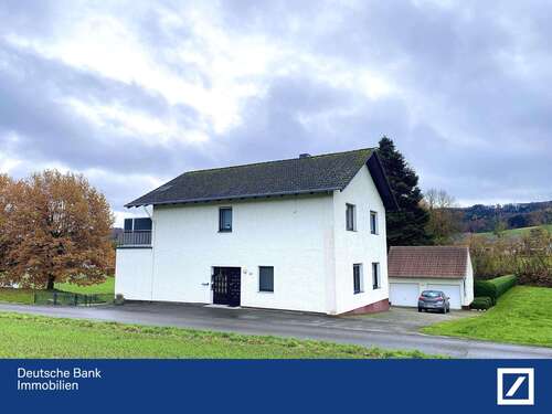 Foto - Haus zum Kaufen in Preußisch Oldendorf 285.000,00 € 220 m²