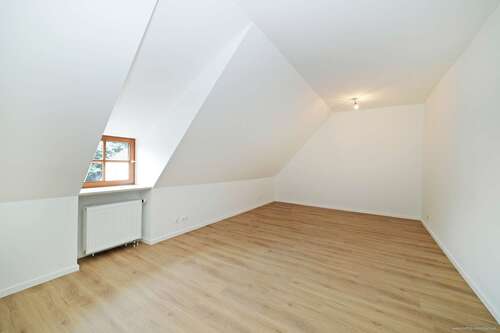 Foto - Büro in Ismaning 510,00 € 34 m²