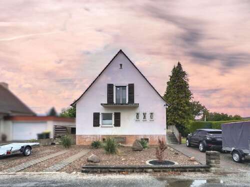 Foto - Haus zum Kaufen in Bad Salzdetfurth 169.000,00 € 145.24 m²