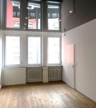 Foto - Büro in Stuttgart 2.046,00 € 124 m²
