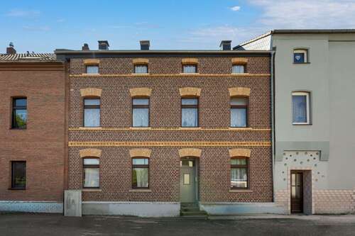 Foto - Haus zum Kaufen in Düsseldorf 945.000,00 € 148.75 m²