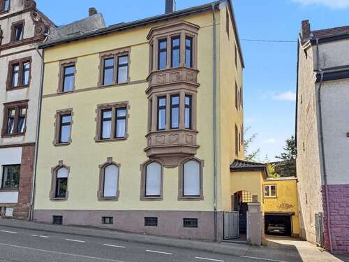 Foto - Haus zum Kaufen in Neunkirchen 530.000,00 € 414 m²