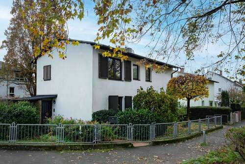 Foto - Haus zum Kaufen in Wiesbaden 770.000,00 € 153.84 m²