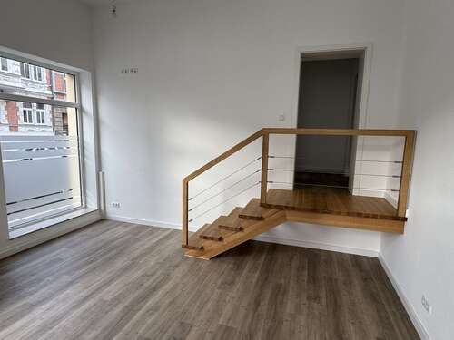 Foto - Wohnung zum Mieten in Halle 850,00 € 95.65 m²