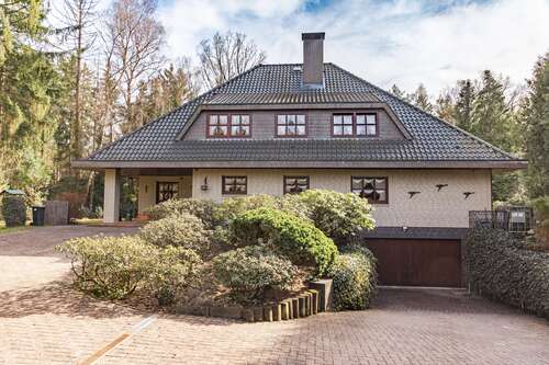 Foto - Haus zum Kaufen in Wenzendorf 700.000,00 € 300 m²