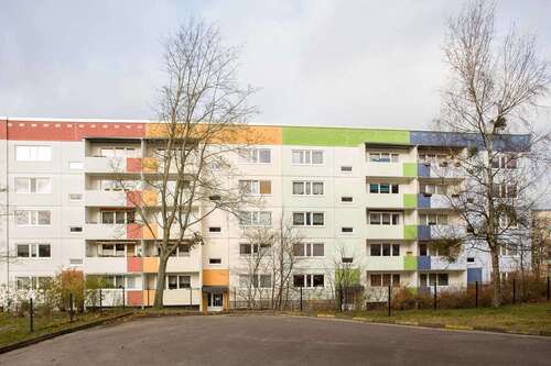 Foto - Wohnung zum Mieten in Neubrandenburg 243,00 € 46.17 m²