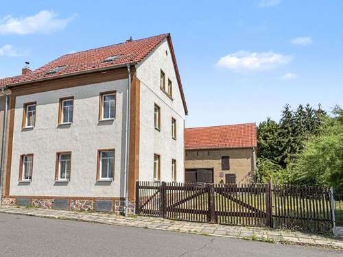 Foto - Haus zum Kaufen in Borna 250.000,00 € 130 m²