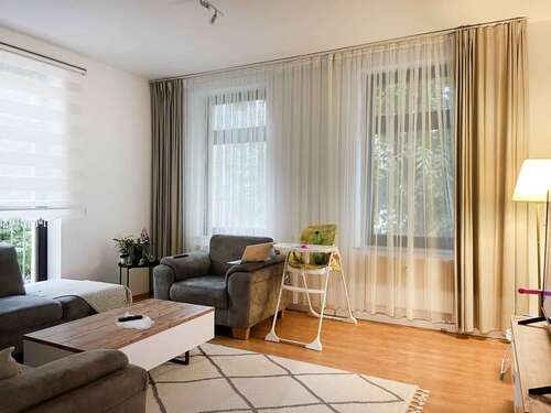 Foto - Wohnung zum Mieten in Halle 661,00 € 82 m²