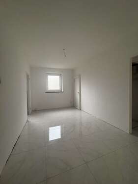 Foto - Wohnung zum Kaufen in Ludwigshafen 207.000,00 € 90 m²