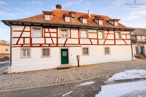 Foto - Haus zum Kaufen in Stegaurach 749.000,00 € 337 m²