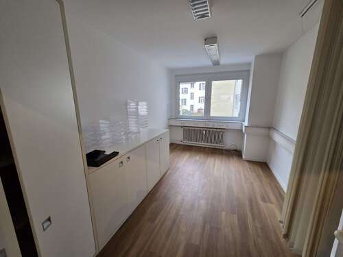 Foto - Büro in wiesbaden 1.820,00 € 140 m²