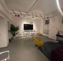 Büro in Köln 850,00 € 30 m² - 850,00&nbsp;EUR Kaltmiete, ca.&nbsp; 30,00&nbsp;m&sup2; in Köln (PLZ: 50668)