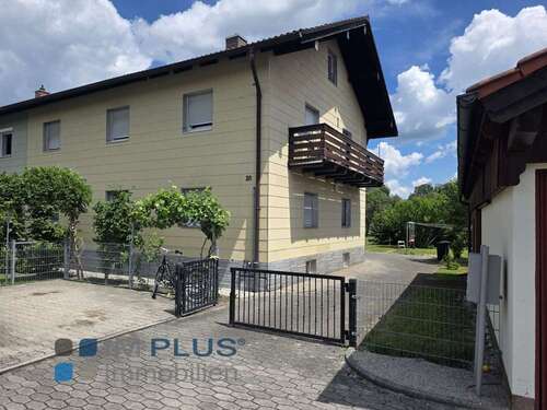 Foto - Haus zum Kaufen in Rosenheim 639.000,00 € 205 m²