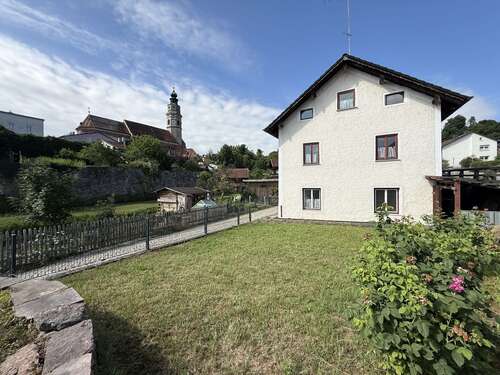 Foto - Haus zum Kaufen in Tittmoning 245.000,00 € 147.66 m²
