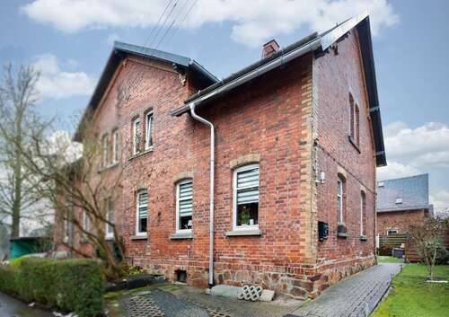 Foto - Haus zum Kaufen in Chemnitz 149.900,00 € 99 m²