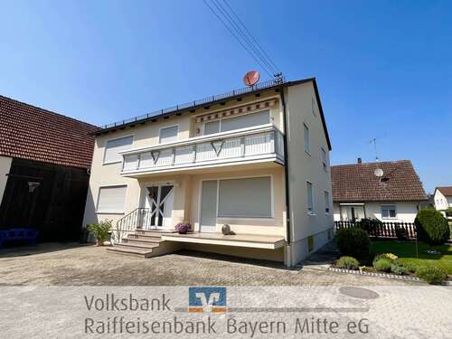 Foto - Haus zum Kaufen in Baar-Ebenhausen 789.000,00 € 182.44 m²