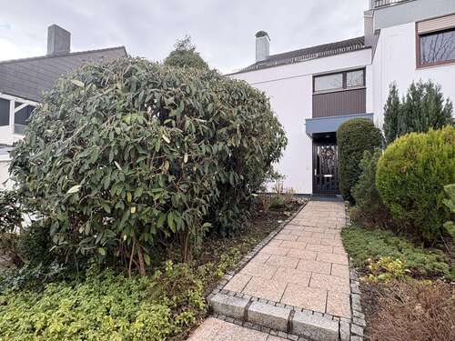 Foto - Haus zum Mieten in Taufkirchen 2.450,00 € 150 m²