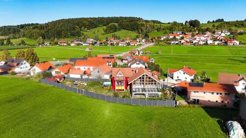 Foto - Haus zum Kaufen in Osterzell Oberzell 699.000,00 € 264 m²