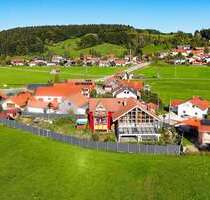 Haus zum Kaufen in Osterzell Oberzell 699.000,00 € 264 m² - Osterzell / Oberzell