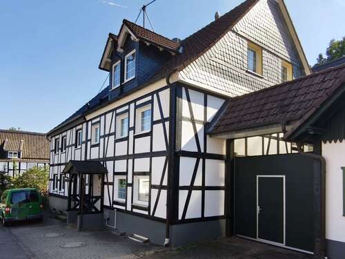 Foto - Haus zum Kaufen in Gummersbach 365.000,00 € 173 m²