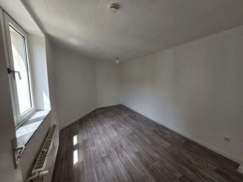 Foto - Haus zum Mieten in Duisburg 950,00 € 90 m²