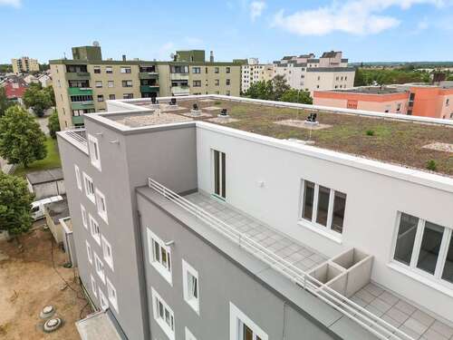 Foto - Wohnung zum Mieten in Neutraubling 1.049,37 € 77.16 m²