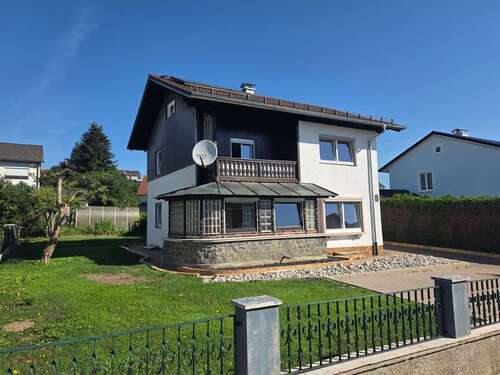Foto - Haus zum Mieten in Simbach am Inn 1.300,00 € 160 m²