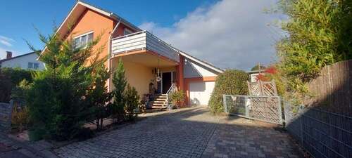 Foto - Haus zum Kaufen in Karlsbad Obermutschelbach 580.000,00 € 181.12 m²