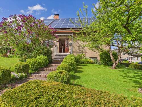 Foto - Haus zum Kaufen in Lichtenau 319.000,00 € 146 m²