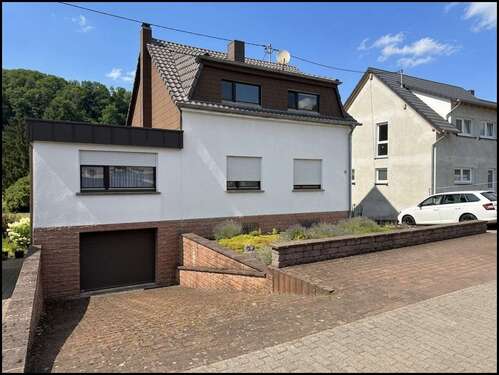 Foto - Haus zum Kaufen in Beckingen 229.000,00 € 156 m²